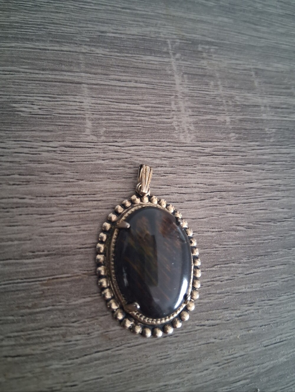 Vintage Tiger’s Eye Pendant Oval Cabochon Gold Tone Rope Frame
